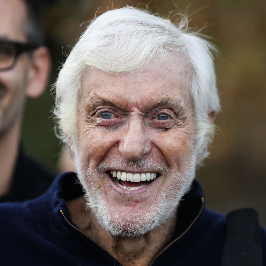 Dick Van Dyke oslavuje