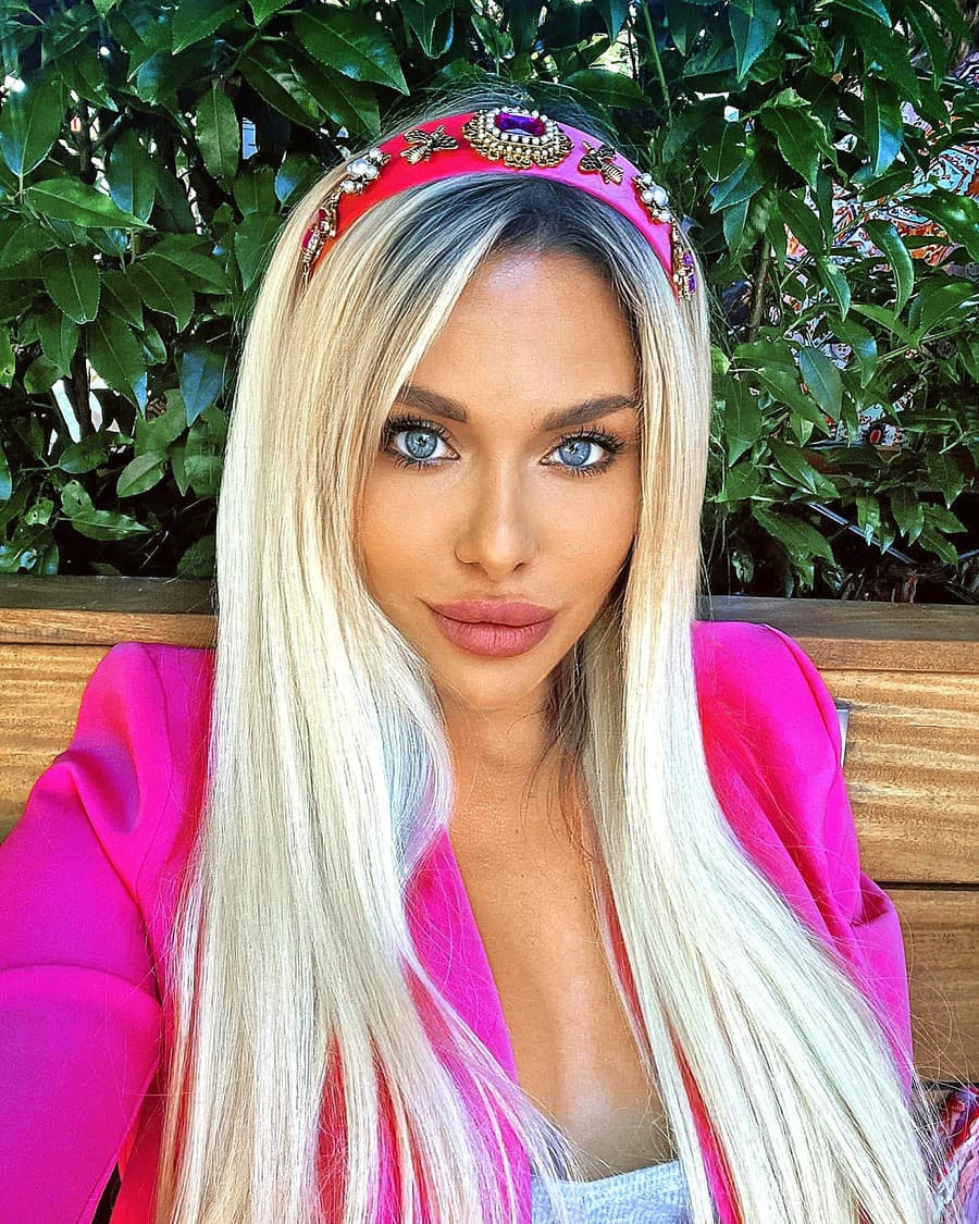 Laura Vizváryová (29) 