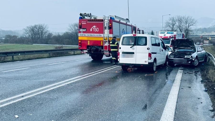 Vodiči boli po dopravnej