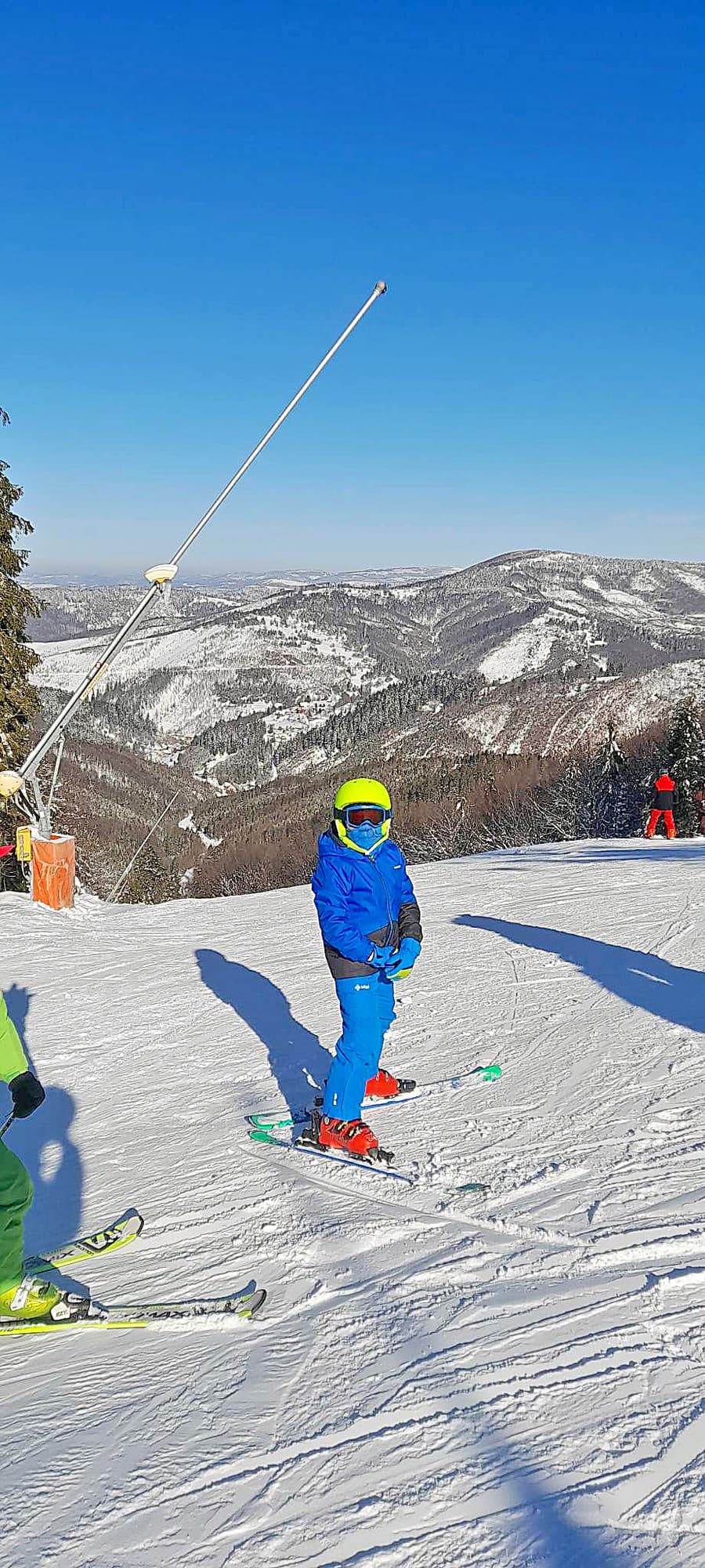 Alexko lyžovanie miloval a