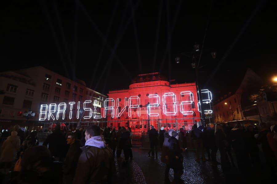 V Bratislave bude svetelné odpočítavanie pred SND