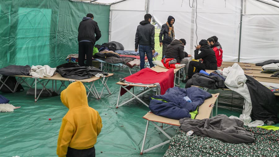 Hraničná a cudzinecká polícia