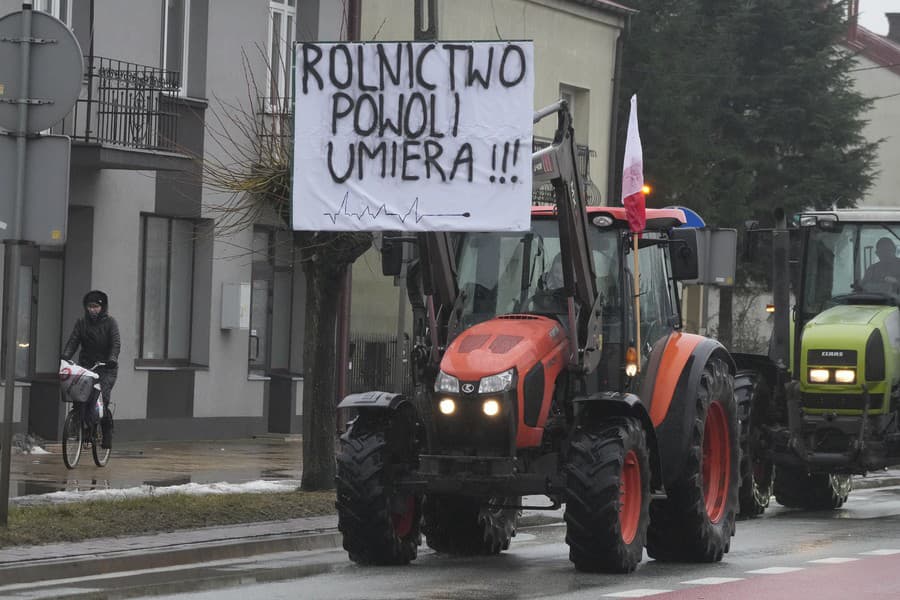 Farmári jazdia pomaly na