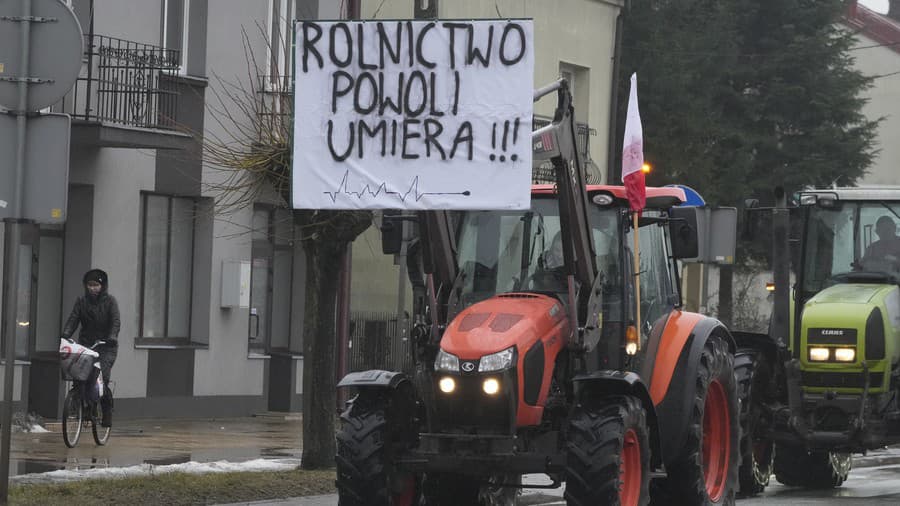 Farmári jazdia pomaly na