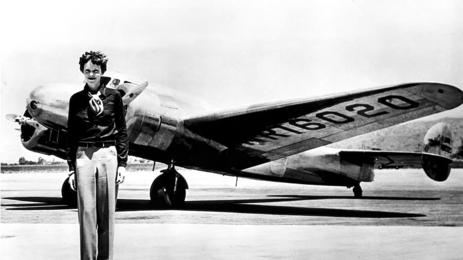 Amelia Earhart zmizla aj