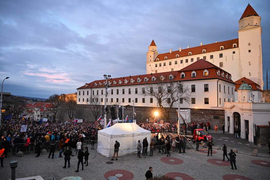 Protestné zhromaždenie SaS, PS