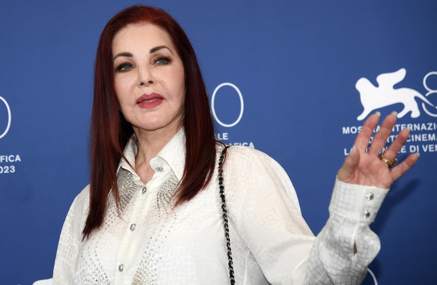 Priscilla Presley