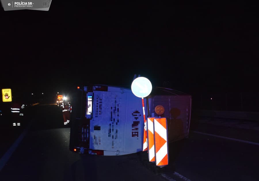 Polícia vyšetruje dopravnú nehodu pred tunelom Branisko