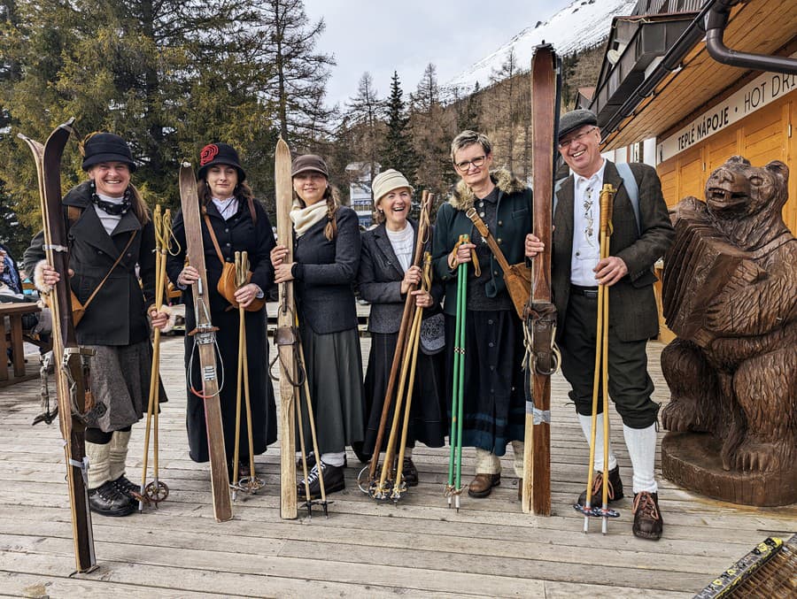 Partia nadšencov šliapala až