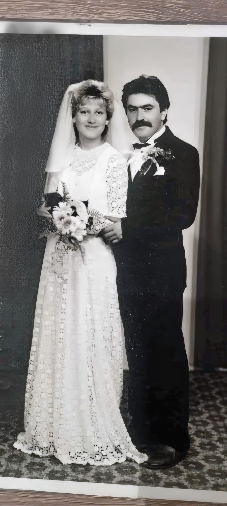 1988 - Anka a Jaroslav sa brali pred vyše 35 rokmi, spolu mali 4 deti.