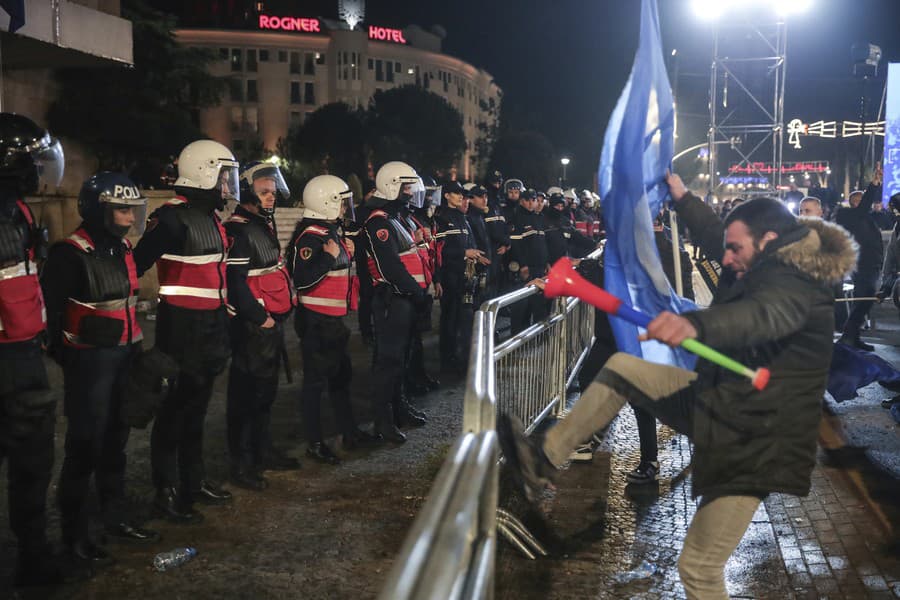 Protesty v albánskej metropole