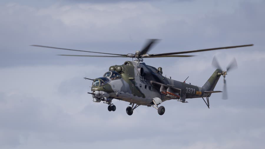  Vrtuľník Mil Mi-24.