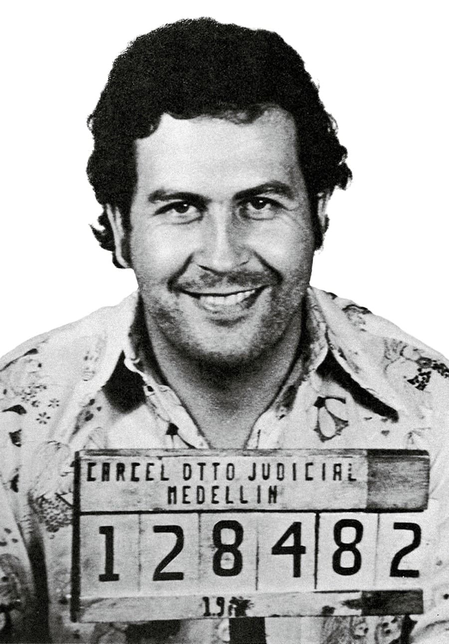Pablo Escobar († 44)