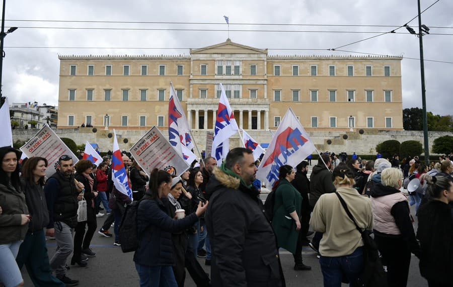 Ľudia v Grécku protestovali