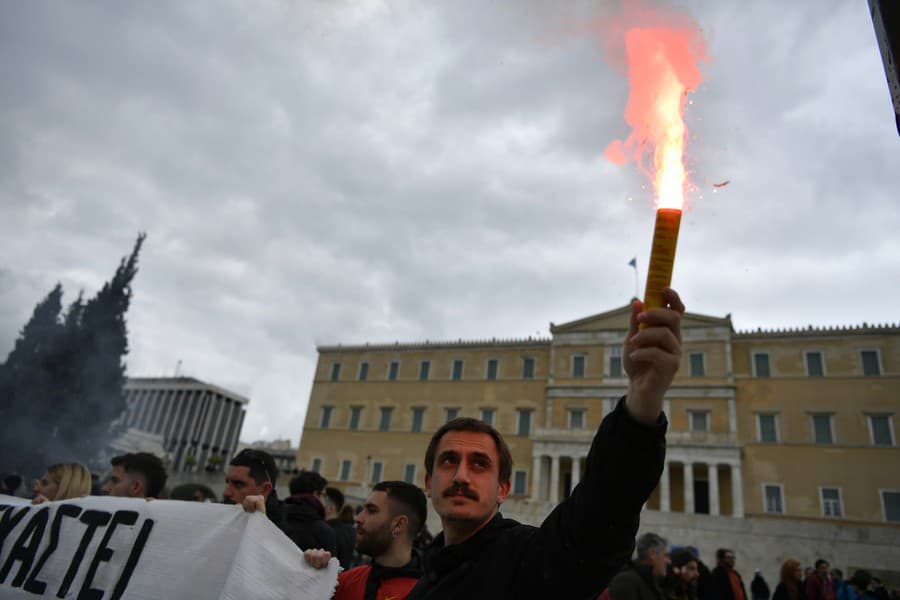 Ľudia v Grécku protestovali