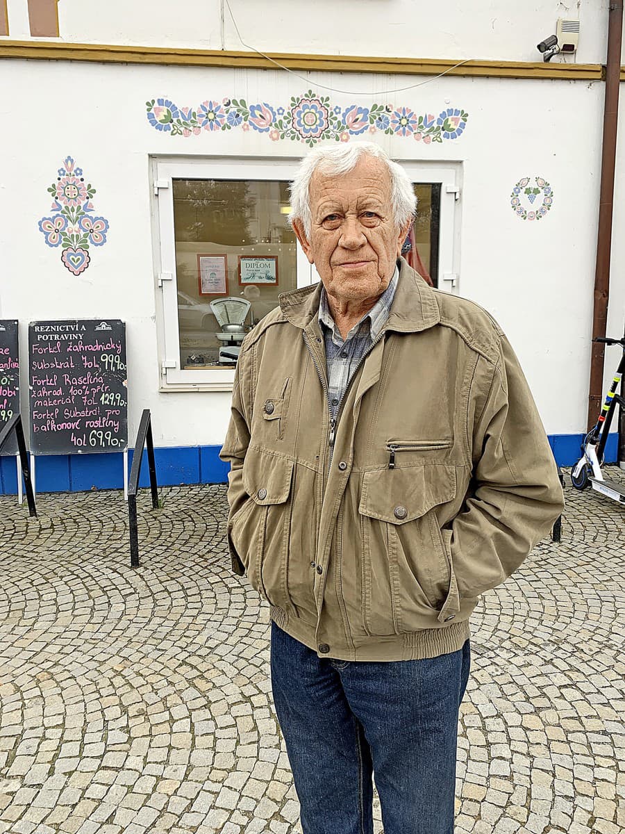 Miroslav (90), Hluk, Česko