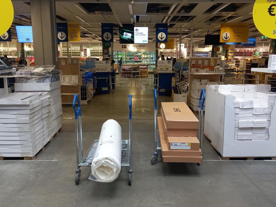 Ikea mala v sobotu