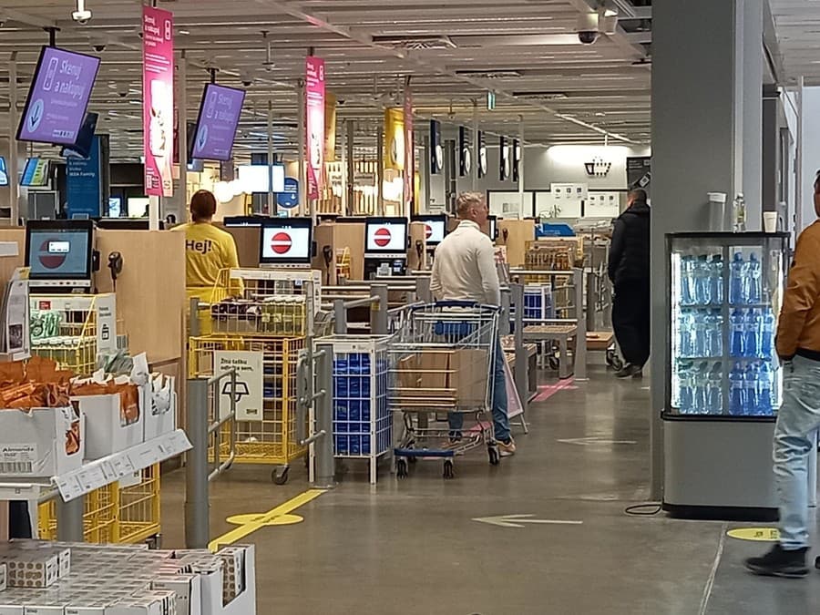 Ikea mala v sobotu