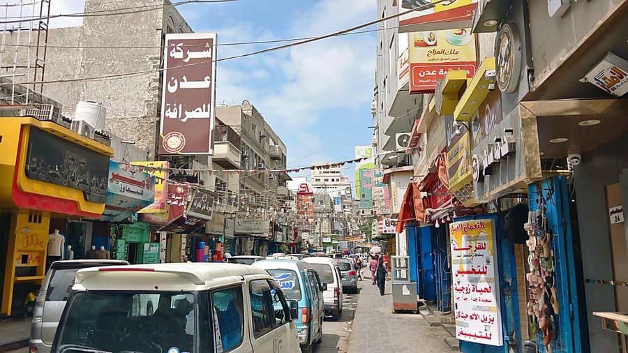 V Adene žije viac
