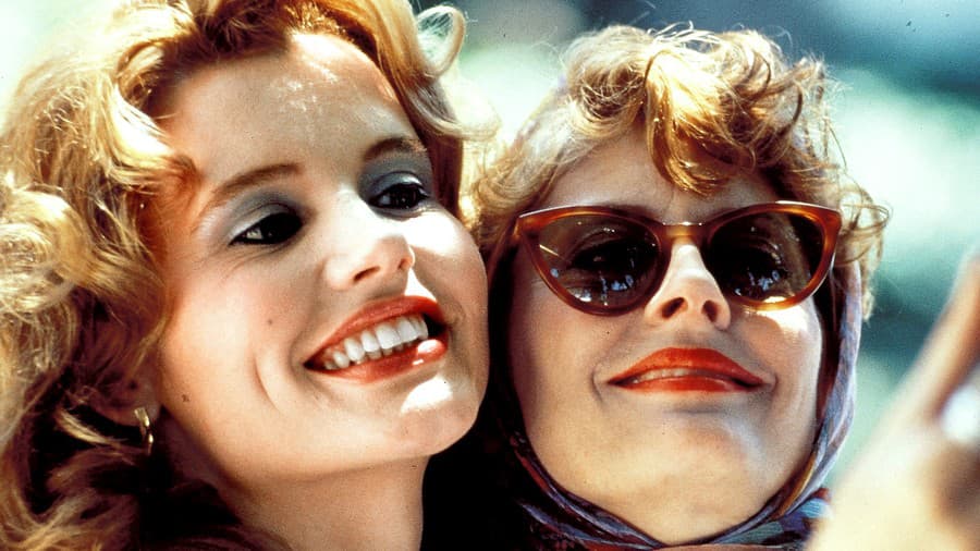 1991: Obe herečky zahviezdili v klasickom feministickom filme Thelma & Louise.