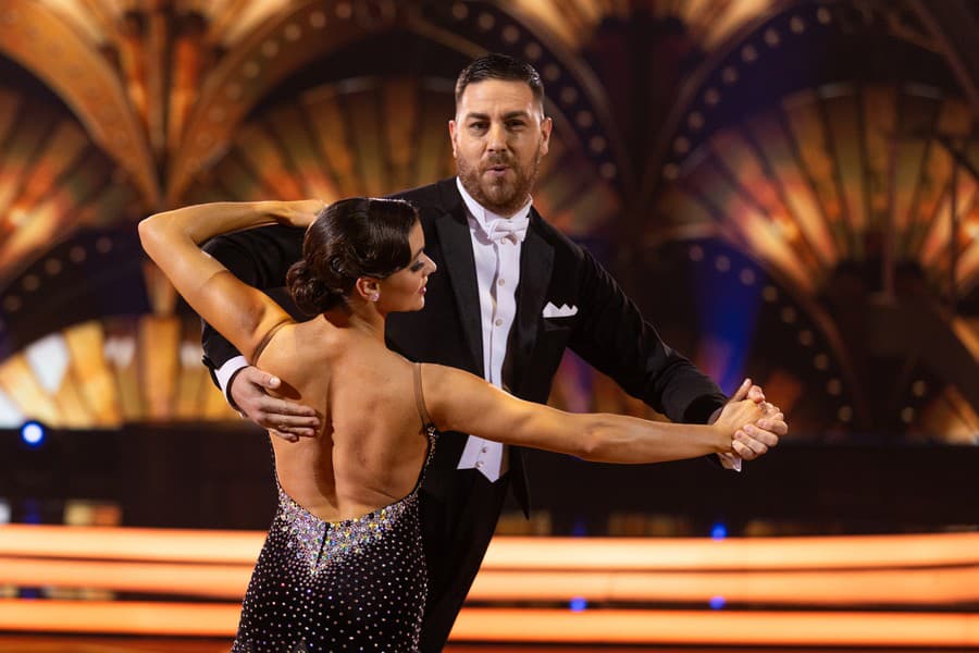 Piate kolo Let's Dance. Na snímke Martin Novák a Julie Rezková.