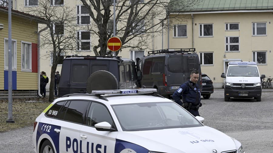 Fínska polícia hlásila streľbu