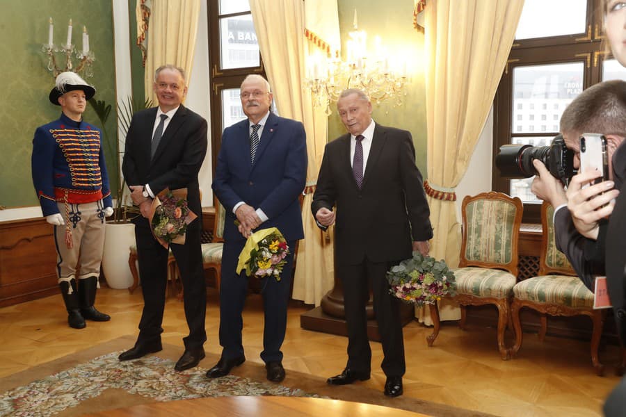 Žijúci slovenskí prezidenti, zľava