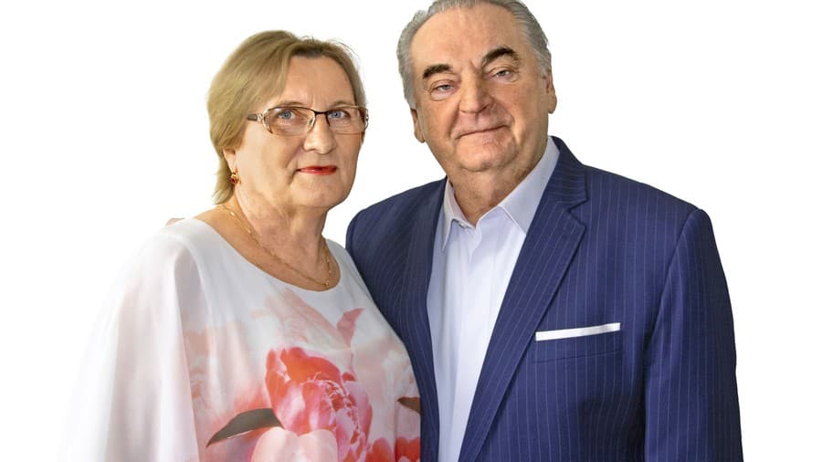 K pohybu ho vedie aj milovaná manželka.
