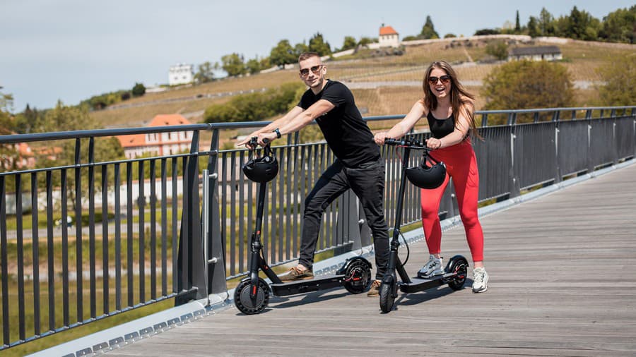 E-kolobežka Scooter TWO S60