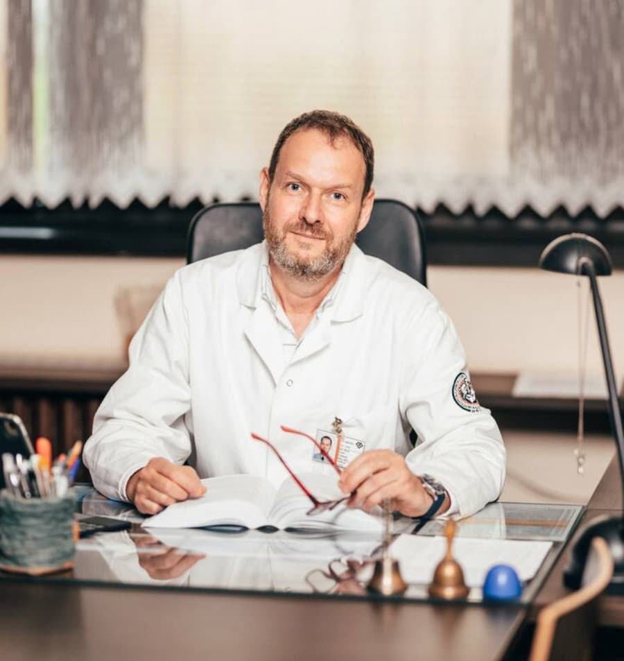Tomáš Vymazal, prednosta, Klinika anestéziológie a intenzívnej medicíny FN Motol