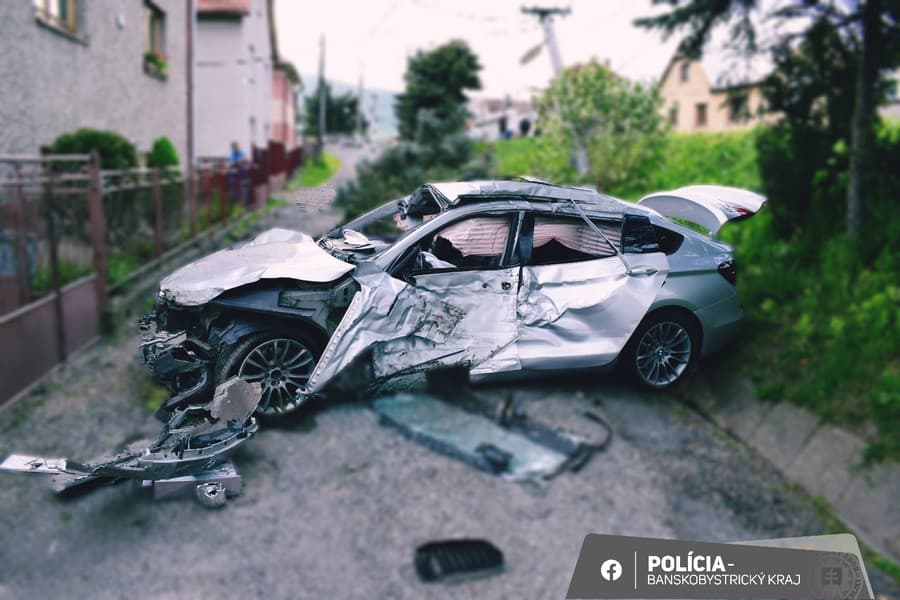 Spolujazadec utrpel vážne zranenia.