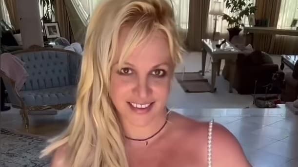 Britney sa dostala do