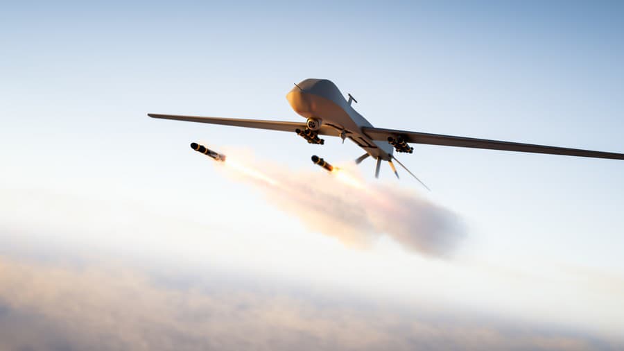 Hizballáh oznámil útoky dronmi