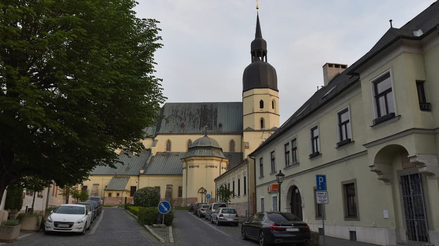 Bazilika sv. Mikuláša v Trnave.