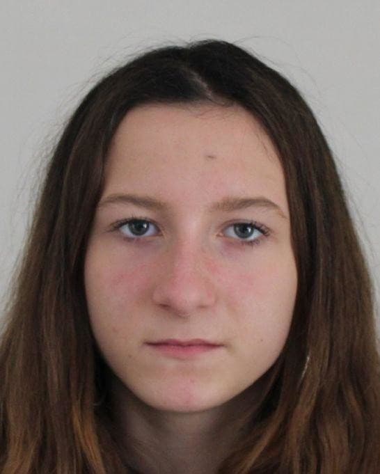 Polícia: Pátra po nezvestnej 16-ročnej Natálii Hladišovej.