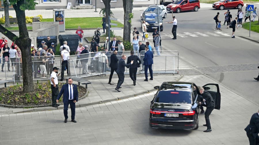 Po atentáte na premiéra sociálne siete vybuchli nenávisťou