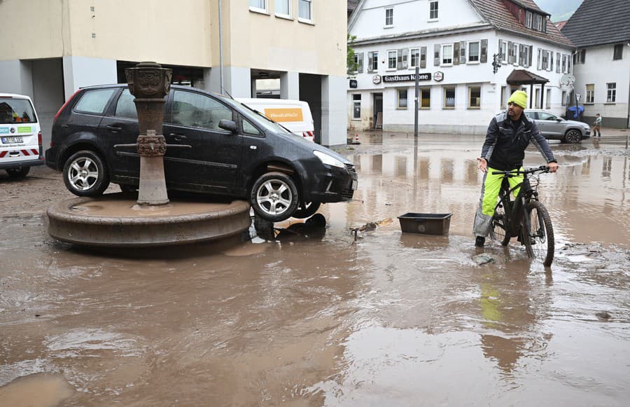 Silné nepretržité dažde spôsobili