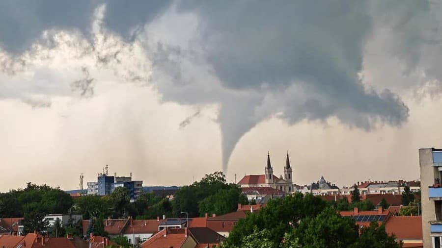 Supercela, ktorá zasiahla Szombathely,