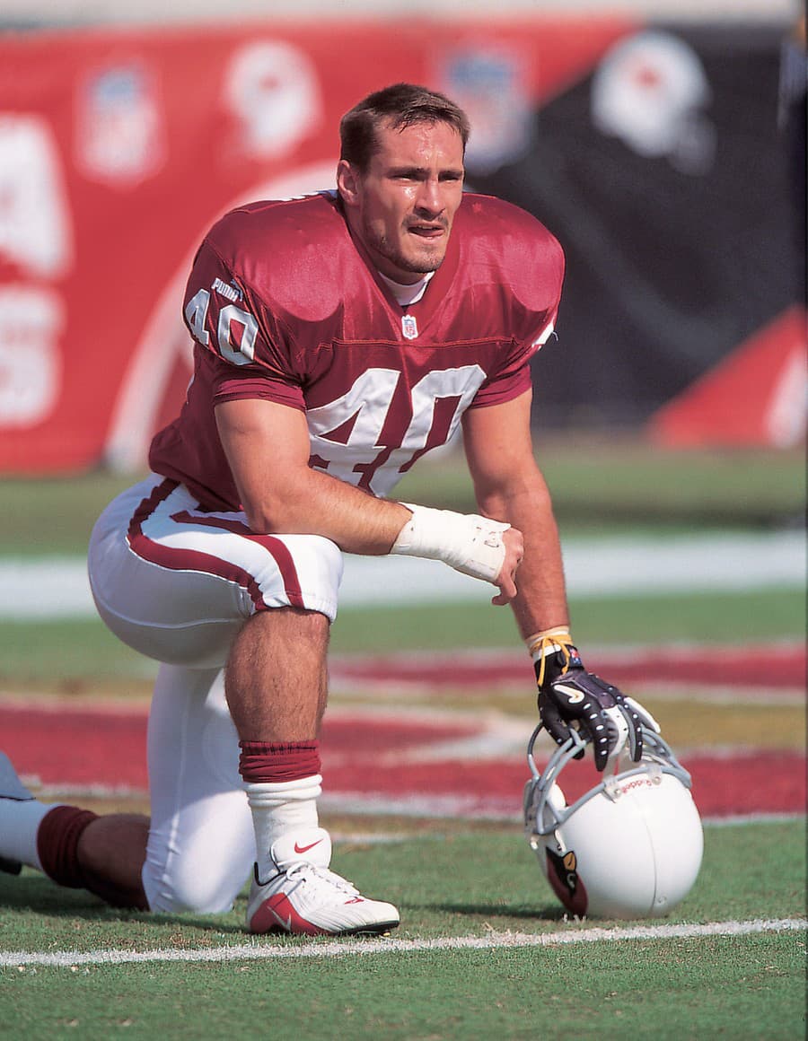 Pat Tillman († 27) sa vzdal profesionálnej kariéry a išiel bojovať za svoju vlasť do Afganistanu.