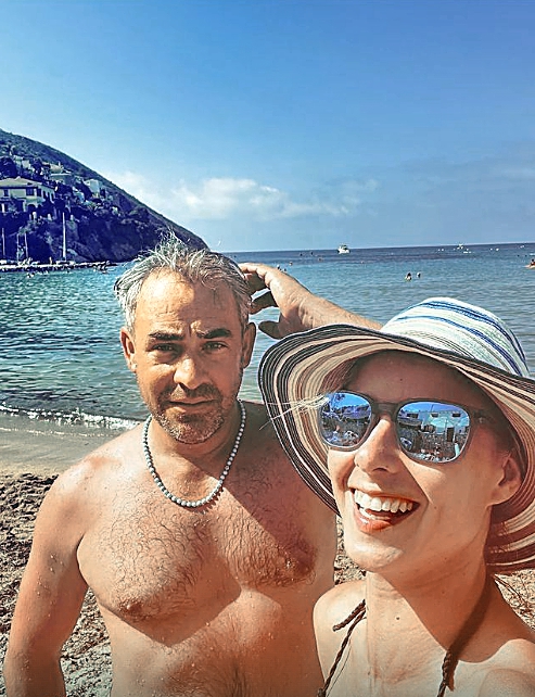 Španielsko, Nela Pocisková (33) a Filip Tůma (46)
