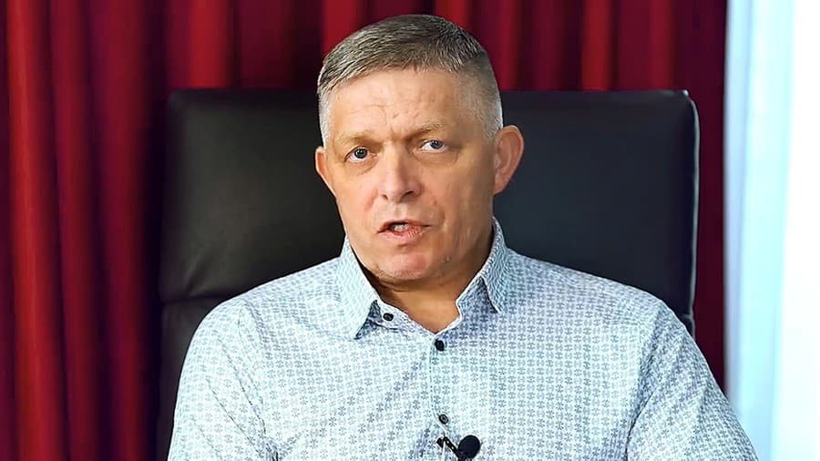 Premiér Robert Fico.