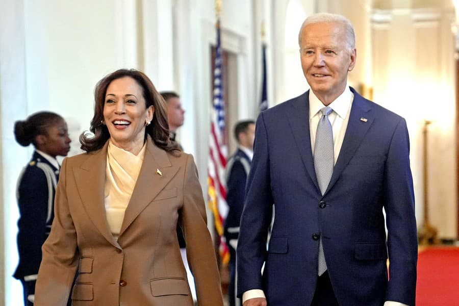 Biden svojej viceprezidentke vyjadril