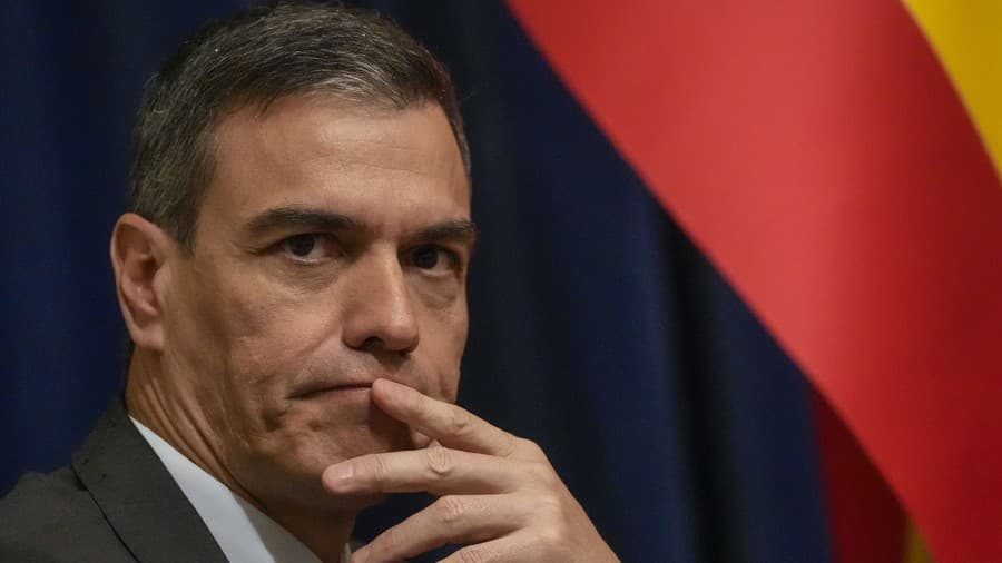 Španielsky premiér Pedro Sánchez