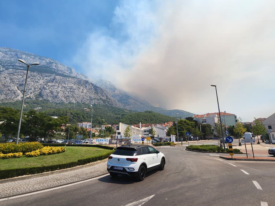 Hasiči v Dalmácii bojujú