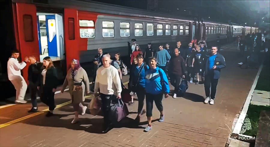 Z Kurskej oblasti museli evakuovať zhruba 76-tisíc obyvateľov.