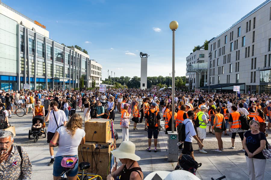 Protest proti krokom ministerstva