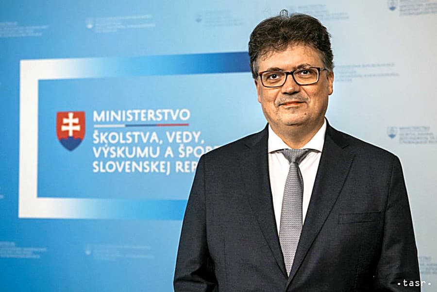 Ján Horecký, minister školstva v rokoch 2022 - 2023