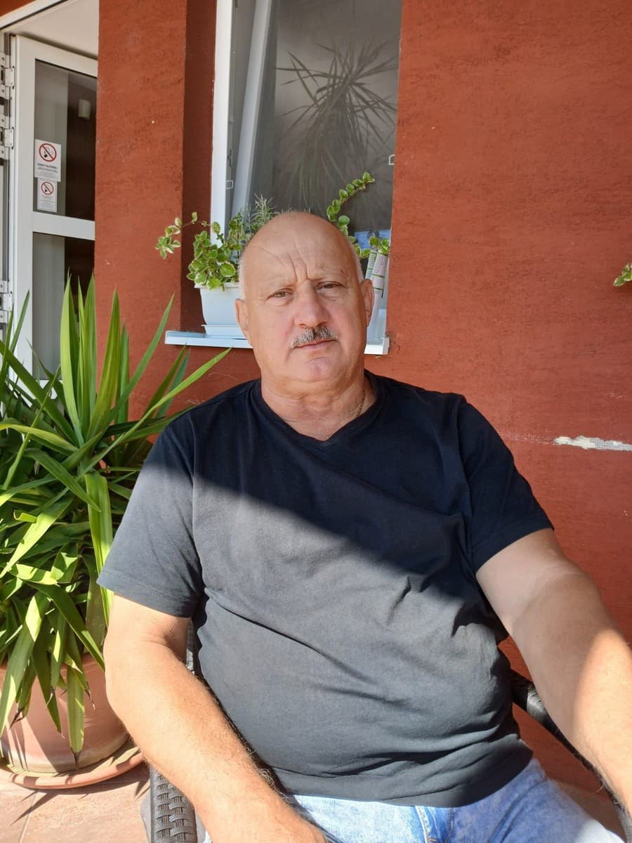 Ondrej Szabó (65), dôchodca, Levice