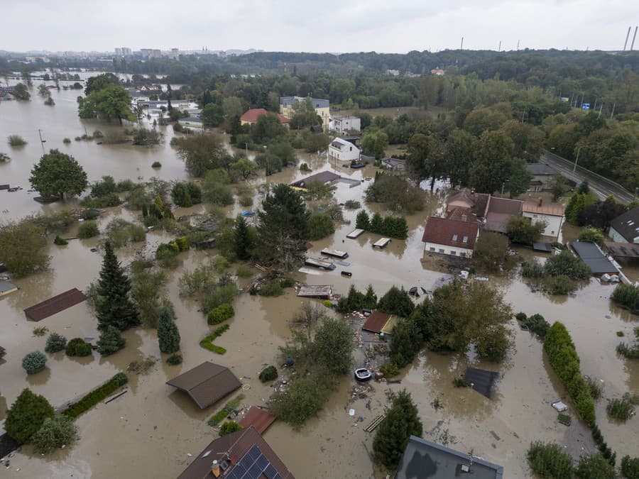 Na leteckej snímke zaplavené