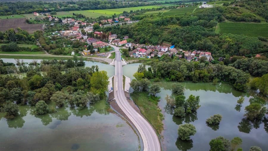 Obec Chľaba zostane odrezaná